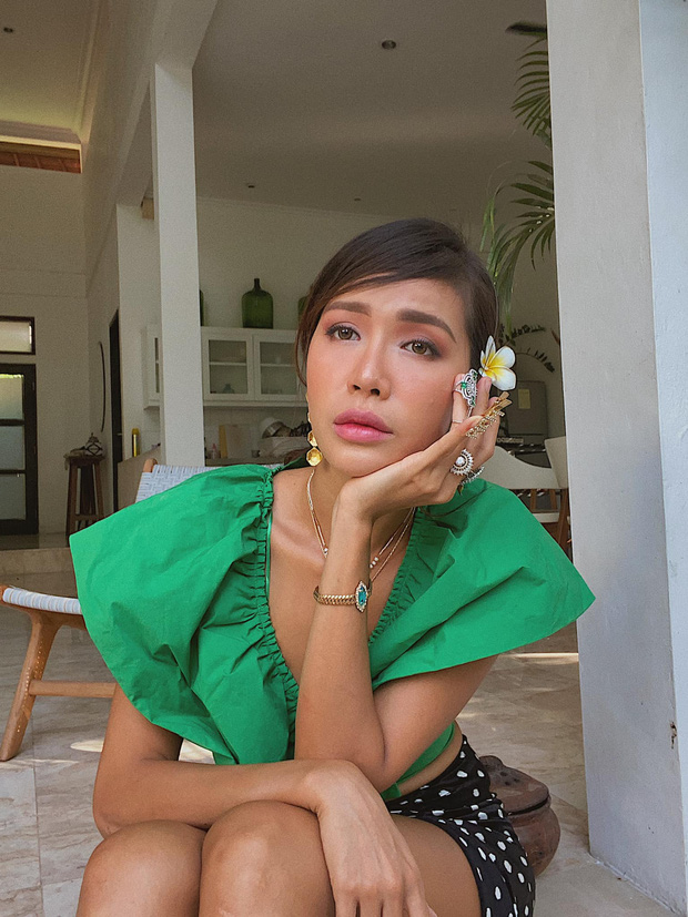 Minh Tú chính thức được trở về Việt Nam sau 4 tháng mắc kẹt tại Bali, vỡ òa khi nhận lịch bay-2