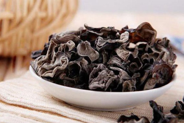 Mẹo sơ chế mộc nhĩ để loại bỏ chất độc không phải ai cũng biết-1