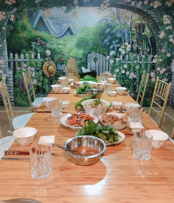 Đêm khuya mở tiệc tại gia với thực đơn hấp dẫn, Lý Nhã Kỳ mập cũng phải có đồng bọn mới chịu-2