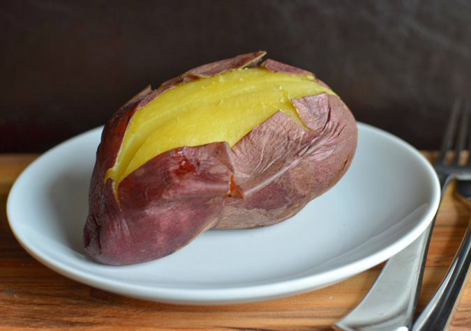 Ăn khoai lang như uống thang thuốc bổ nhưng lại đại kỵ với 4 món này, tuyệt đối đừng kết hợp mà rước bệnh-3