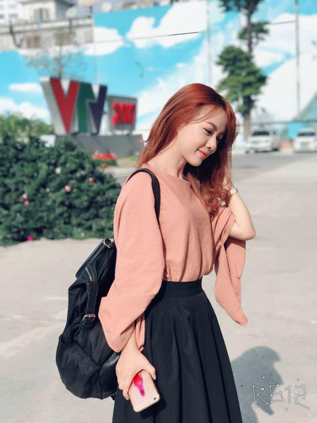 Căn bệnh khiến nữ MC xinh đẹp của VTV có thể bị mù cả 2 mắt: Nhiều người trẻ cũng có nguy cơ nếu thấy dấu hiệu này mà không nhanh chóng đi khám-4