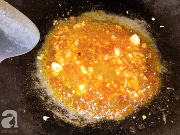 Tôi có món chân gà chiên nước mắm nhắm với bia chồng mê như điếu đổ, đuổi cũng không đi nhậu với bạn!-5