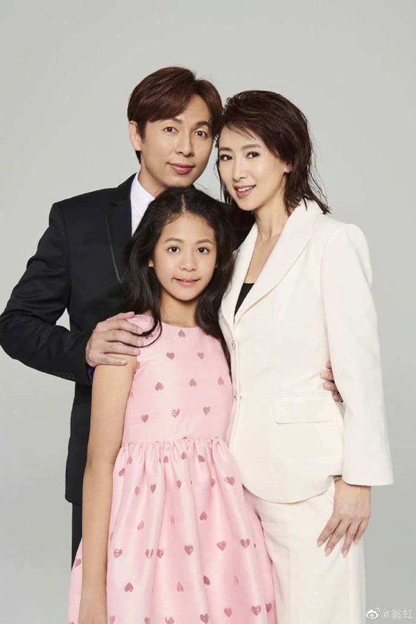 Hoa hậu Châu Á bị bố mẹ từ mặt vì đóng phim nóng, chồng hắt hủi đuổi khỏi nhà giờ ra sao?-7