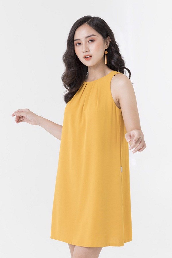 Thời tiết nắng gắt, đây là những mẫu váy sát nách có thể giúp chị em hạ nhiệt nhanh chóng-4
