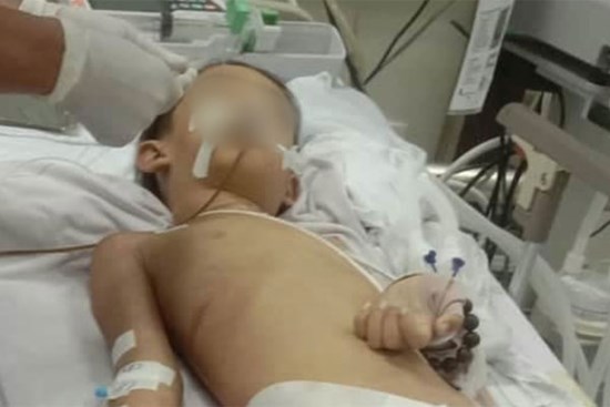 Bé trai 7 tuổi hôn mê sau khi mổ lấy nẹp tay ở bệnh viện Bình Phước đã tử vong