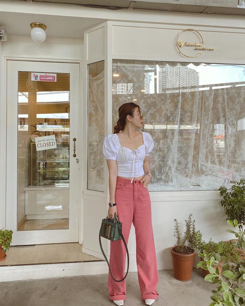 Các mỹ nhân Việt diện quần ống rộng với 4 kiểu áo sau để nâng tầm vẻ sang xịn cho cả tổng thể-2