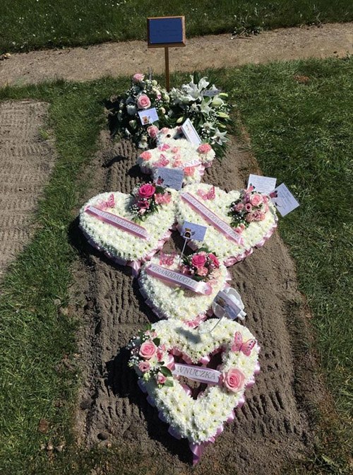 Dùng paracetamol khi đau bụng, người mẹ đau đớn nhìn hình hài con lúc chào đời-3