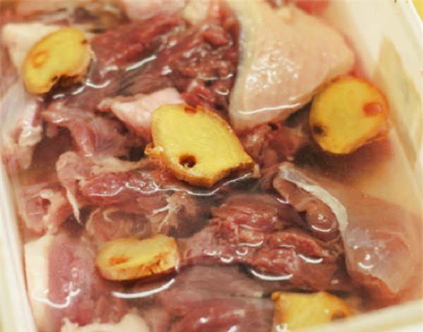 Buổi chiều tôi làm thịt vịt kho gừng sả ngon đậm đà, cả nhà ăn hết veo-2