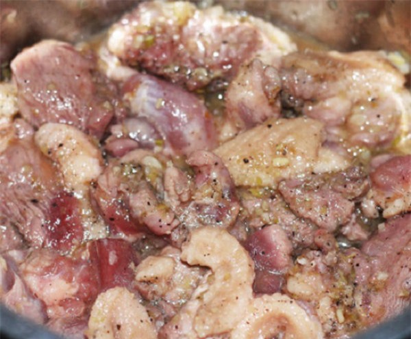 Buổi chiều tôi&nbsp;làm thịt vịt kho gừng sả ngon đậm đà, cả nhà ăn hết veo-6