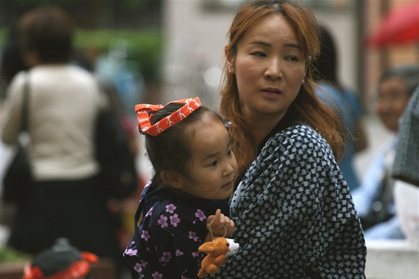 Nỗi đau cùng cực của mẹ đơn thân Nhật Bản: Đã không hạnh phúc trong hôn nhân lại còn phải vật lộn với định kiến xã hội và sự nghèo đói-3