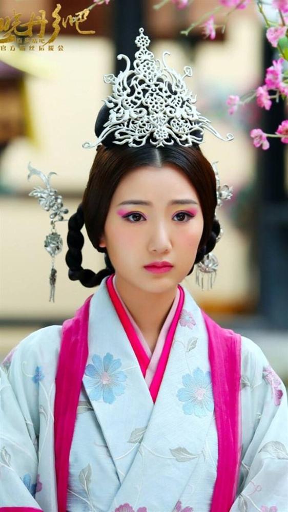 Nữ nhân mắc kẹt cả đời ở chốn thâm cung: 6 tuổi nhập cung làm Hoàng hậu, 15 tuổi trở thành Thái hậu và trải qua 4 đời Hoàng đế-1