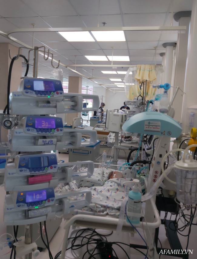 Bác sĩ kể lại khoảnh khắc ghi nhớ suốt cuộc đời trong ca mổ 2 bé song sinh Trúc Nhi - Diệu Nhi-4