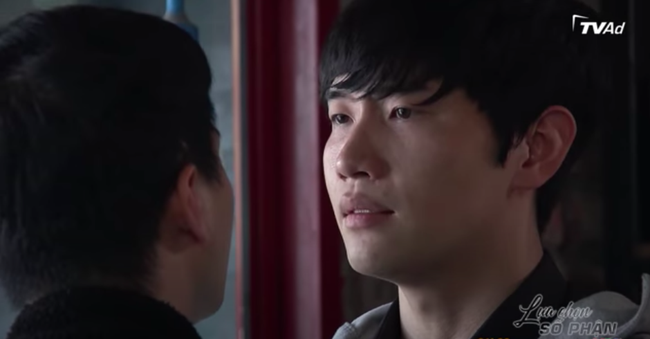 Lựa chọn số phận: Phương Oanh bị ám sát trước mặt người yêu soái ca, phải đưa đi cấp cứu-11