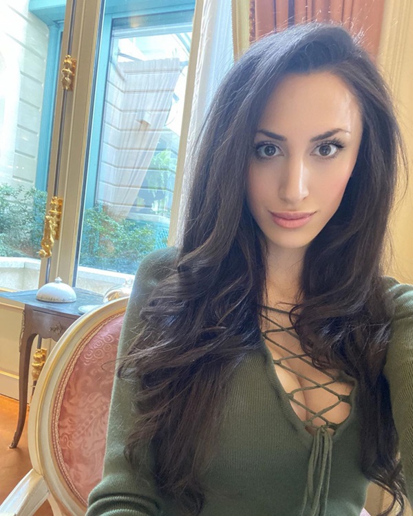 Chuyên gia tình dục học chết lõa thể trong khách sạn 5 sao, vẫn khoe cuộc sống sang chảnh trong những bài đăng cuối cùng trên Instagram-5