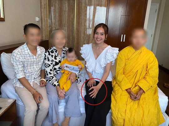 Từ câu chuyện bộ móng tay và chiếc áo xẻ của Ninh Dương Lan Ngọc khi đi từ thiện: Xin đừng dùng ánh mắt soi xét và sự ích kỷ để đánh giá cái tâm-2