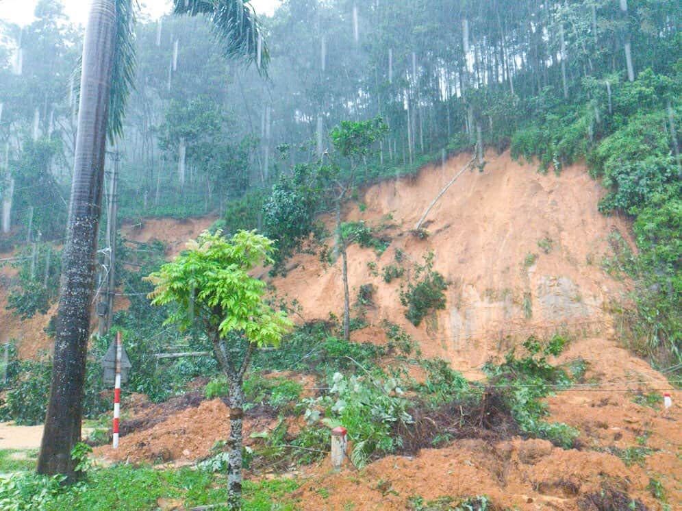 Mưa lũ sạt lở ở Hà Giang, cháu bé 13 tuổi bị đất đá vùi tử vong-3