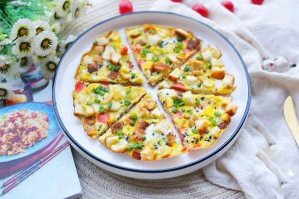 Cách làm bánh pizza cá hồi xúc xích thịt xông khói-15