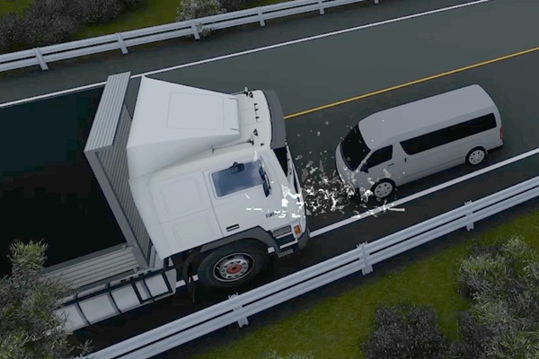 Dừng đèn đỏ, người phụ nữ bị xe hổ vồ tông đứt lìa chân tay-5