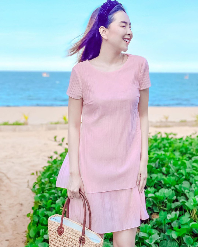 Các mỹ nhân Việt có loạt cách diện chân váy siêu xinh, bạn áp dụng thì sẽ đẹp mọi lúc mọi nơi-10