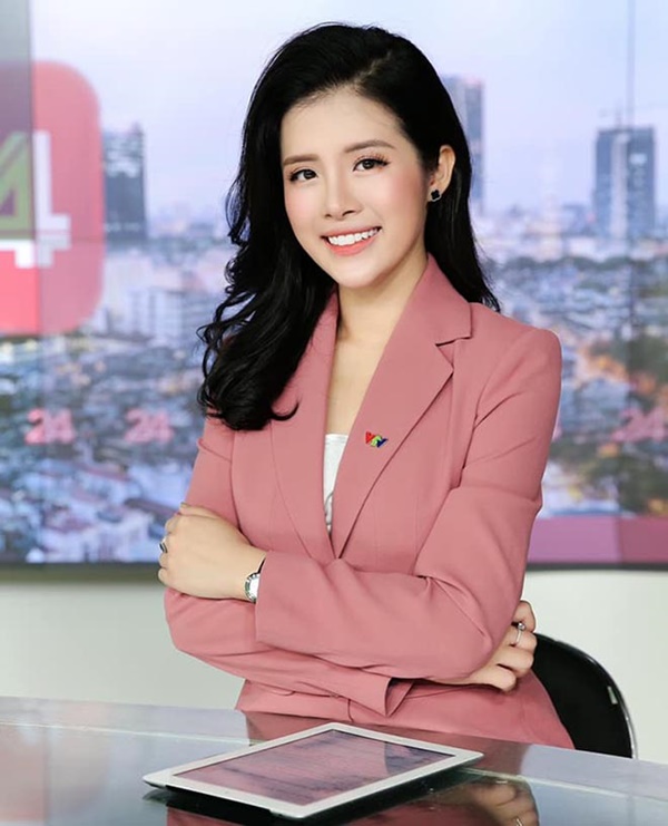 Cuộc sống giàu có, sang chảnh của nữ BTV trẻ nhất nhì VTV24-3