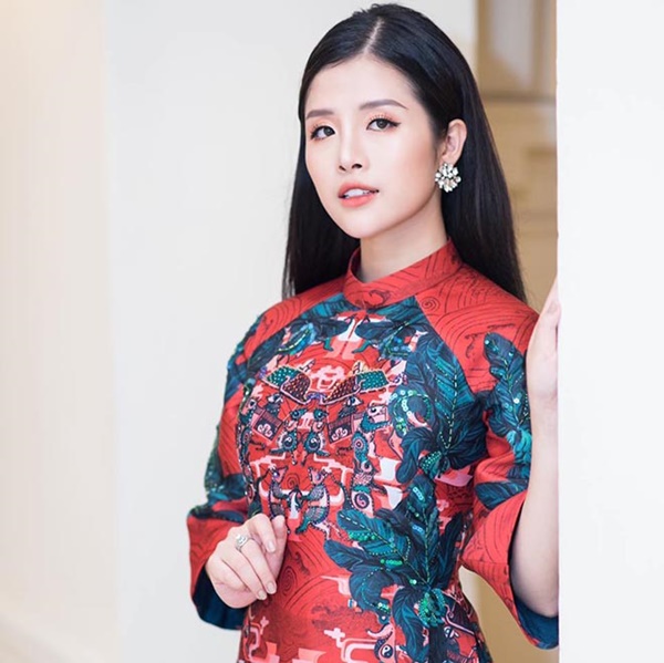 Cuộc sống giàu có, sang chảnh của nữ BTV trẻ nhất nhì VTV24-4