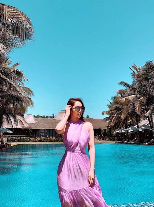 Khoe hình tập luyện trên không với body hoàn hảo từng centimet, Quỳnh Nga được khen đẹp như chị Hằng-2