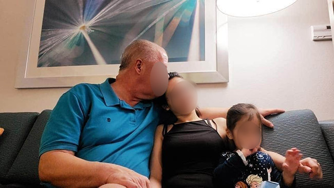 Cô dâu Việt bị chồng Mỹ giết, giấu xác trong tủ đông: Từng đăng bài kêu cứu lên các group người Việt nhưng bị cho là câu like-4