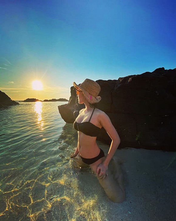 Thừa nhận xấu hổ không dám khoe body nhưng lâu lâu Diệu Nhi lại tạo bão-3