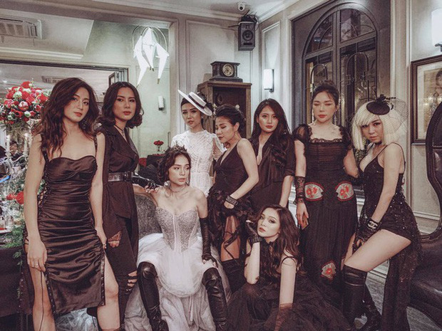 Hội bạn thân Ngọc Mon chặt chém đường đua bikini, đố ai chơi lại các chị đẹp-4