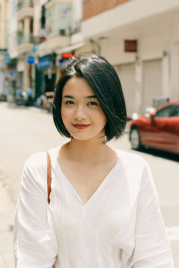 Gái xinh năm 3 RMIT ngày tập làm giám đốc, tối đi học thêm-8