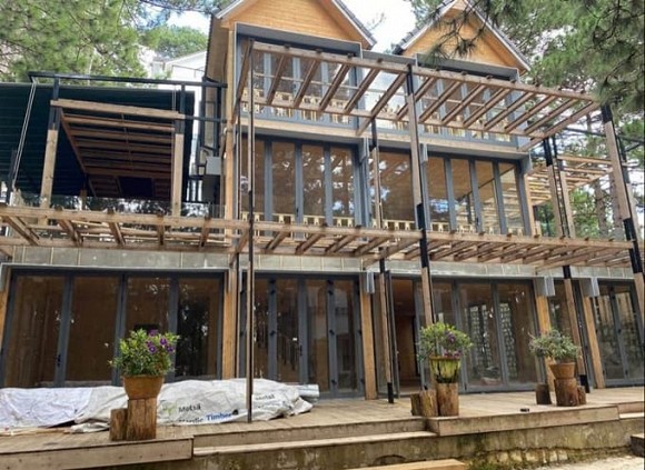 Phan Như Thảo xây thêm biệt thự gỗ 800 m2 mang tên con gái rượu-1