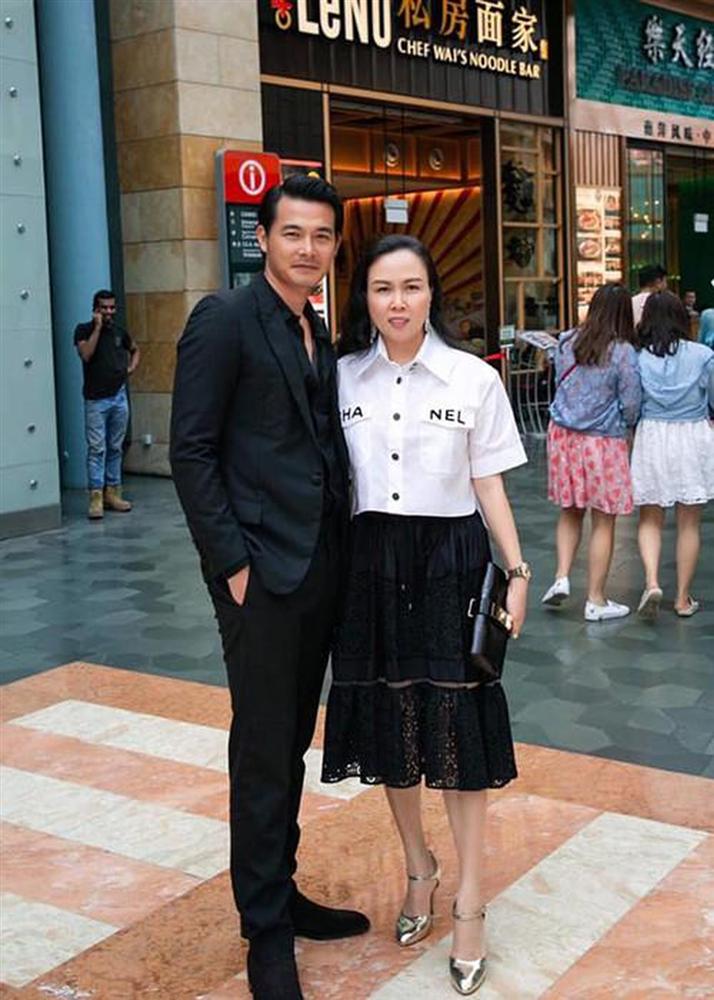 Chuyện tình Quách Ngọc Ngoan - Phượng Chanel: Bất chấp tai tiếng, yêu say đắm rồi cuối cùng lại có quả ngọt bất ngờ-3