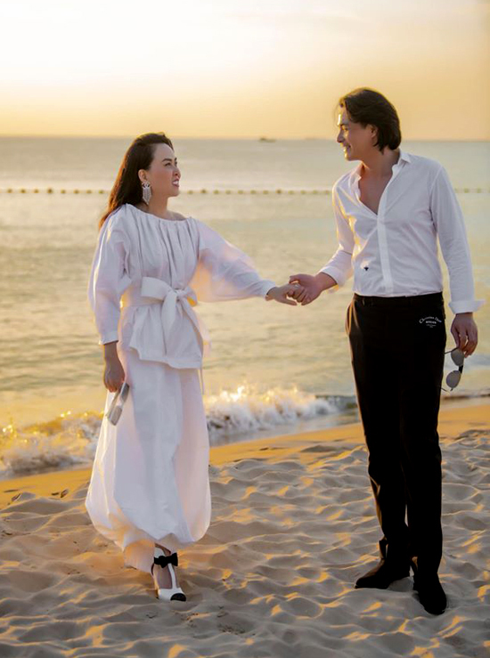 Chuyện tình Quách Ngọc Ngoan - Phượng Chanel: Bất chấp tai tiếng, yêu say đắm rồi cuối cùng lại có quả ngọt bất ngờ-9