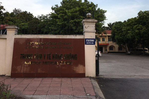 Trăm phiếu siêu âm tim của phi công, tiếp viên giống hệt nhau-2