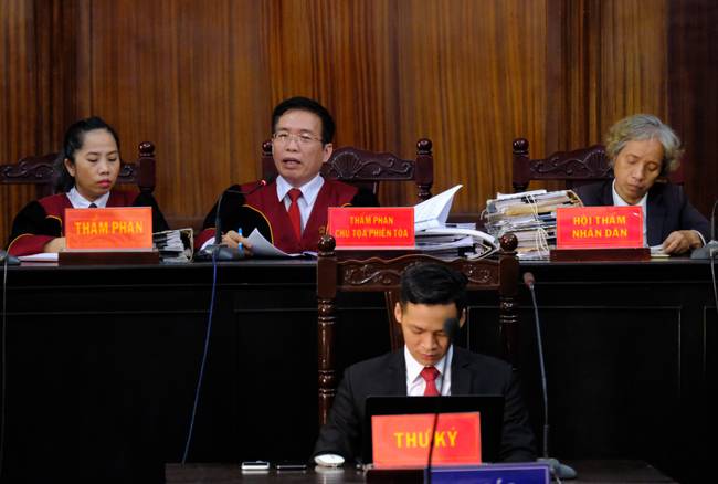 Xét xử Văn Kinh Dương và hot girl Ngọc Miu: Trùm ma túy nói VKS cố tình quy chụp mình là chủ mưu-6