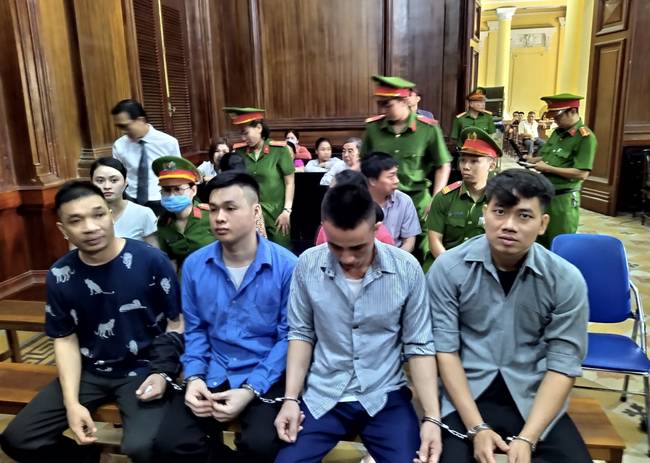 Xét xử Văn Kinh Dương và hot girl Ngọc Miu: Trùm ma túy nói VKS cố tình quy chụp mình là chủ mưu-7