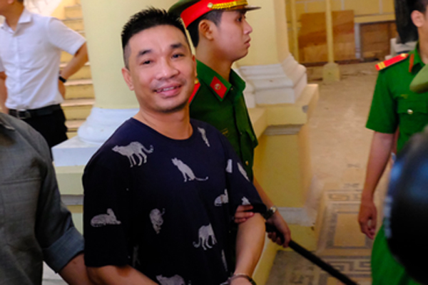 Video: Trước giờ tòa tuyên án Văn Kính Dương, Ngọc Miu cùng đồng phạm-1