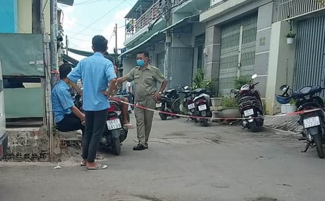 Người phụ nữ tử vong trong tư thế bịt kín mặt bằng bao nylon, tay bị trói ở Sài Gòn-1