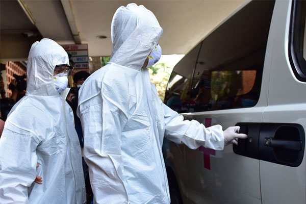 Bệnh nhân ở Đà Nẵng làm xét nghiệm lần 5 vì chưa chắc bị Covid-19, Bộ Y tế tiến hành xét nghiệm diện rộng-2