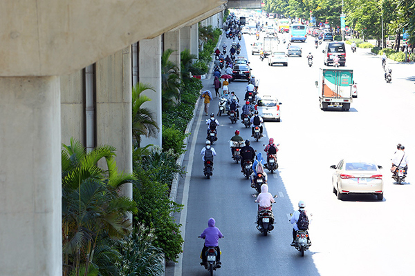 Dự báo thời tiết 25/7, miền Bắc ngày nắng nóng, đêm có mưa vài nơi-1