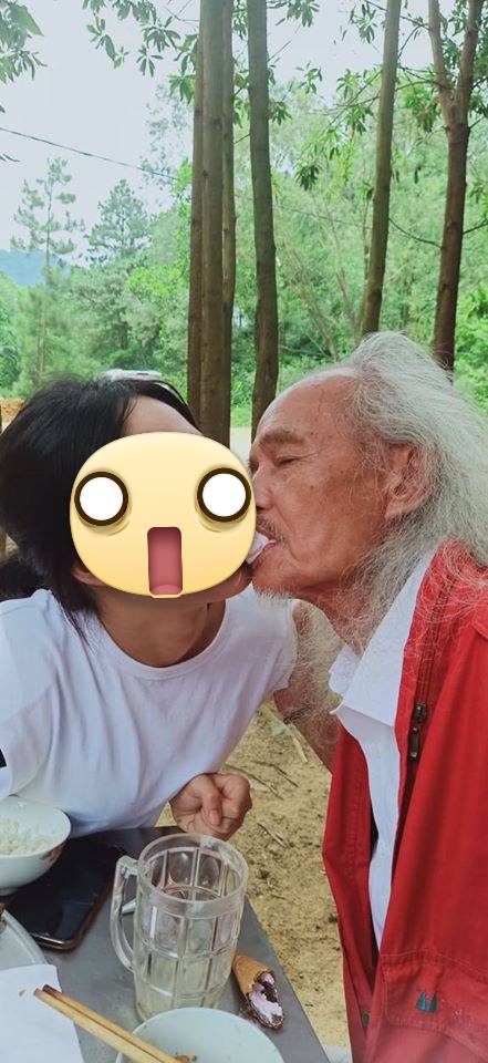 Nghệ nhân gốc hoàng tộc lên tiếng sau khi bị lên án vì dạy học viên ăn kem kiểu Ý phản cảm: Cách dạy nhạc của tôi không dành cho người phàm phu-2