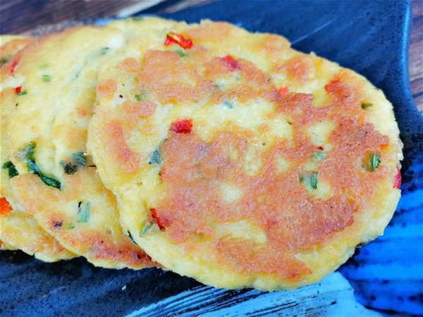 Con dâu mua đậu phụ về bóp nát khiến mẹ chồng khó hiểu, khi ăn rồi mới biết lý do-3