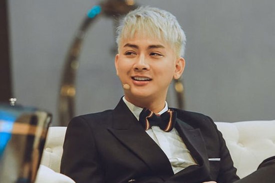Hoài Lâm bức xúc chia sẻ rồi xoá vội status “Kênh Youtube mang tên mình nhưng lại không được quyền sử dụng”, chuyện gì đây?