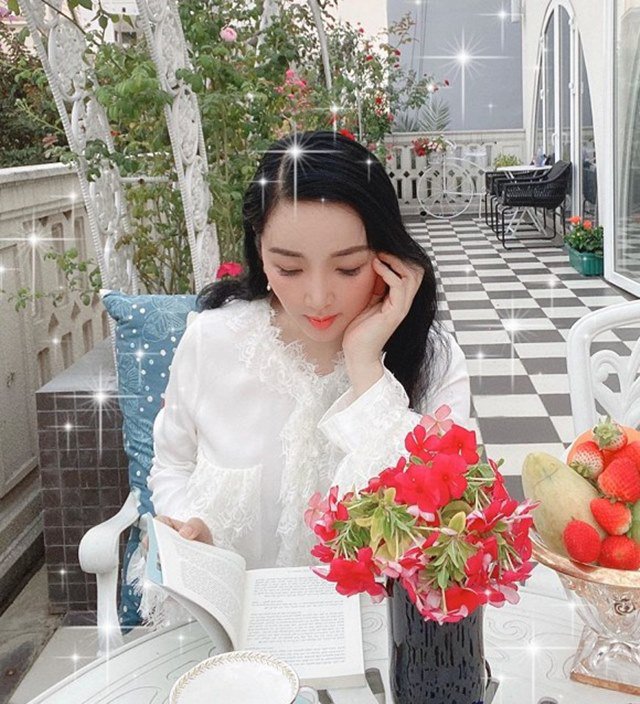 3 nàng hậu khoái làm vườn hơn showbiz: Phạm Hương có biệt thự bên Mỹ cũng không bằng Giáng My-16