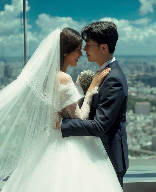 Cận cảnh dàn phù dâu, phù rể trong đám cưới của Thúy Vân: Toàn gương mặt hot đẹp rạng rỡ, Hoa hậu Khánh Vân gây chú ý-9