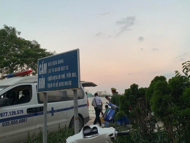 Hà Nội: Phát hiện thi thể cô gái nổi lập lờ trên Hồ Tây-2