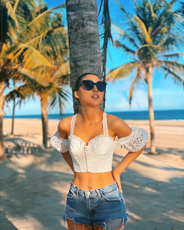 Sexy nhất dàn khách mời đám cưới Thúy Vân, Tường Linh lại bị soi thấu một chi tiết lộ liễu kém duyên-9