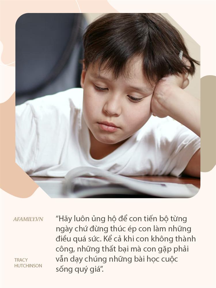 Chuyên gia tâm lý chỉ ra 7 sai lầm lớn nhất của cha mẹ, cứ nghĩ đó là yêu thương nhưng thực ra lại khiến con bị ám ảnh nặng nề-3