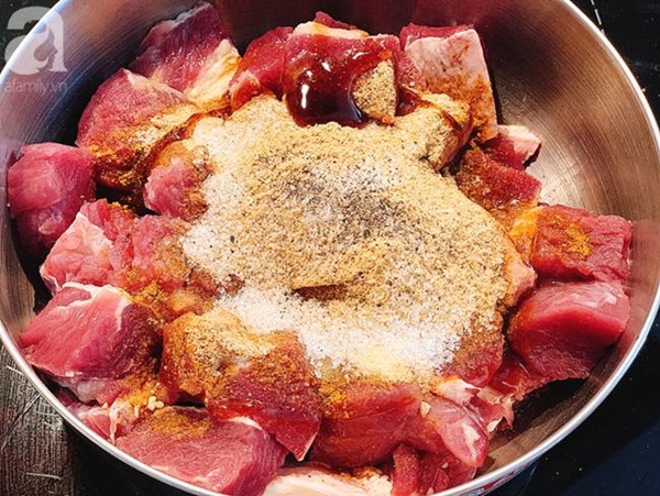 Cuối tuần đổi vị cùng món bò kho ăn với gì cũng ngon, ai ăn cũng phải tấm tắc khen-2