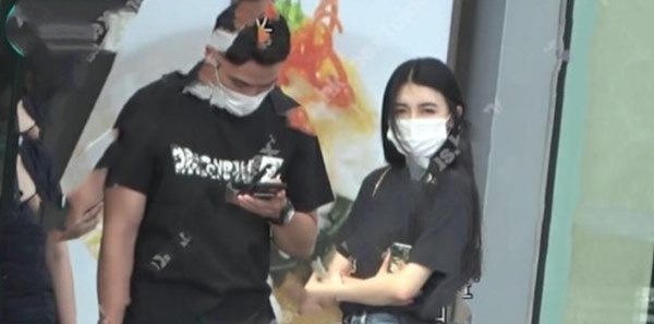 Danh tính kẻ thứ 3 xen vào gia đình con trai Vua sòng bài Macau: Hotgirl 20 tuổi, gia đình khá giả và chuyên đi săn các thiếu gia giàu có-4